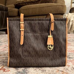 MICHAEL Michael Kors Dark Brown and Tan Shoulder Bag